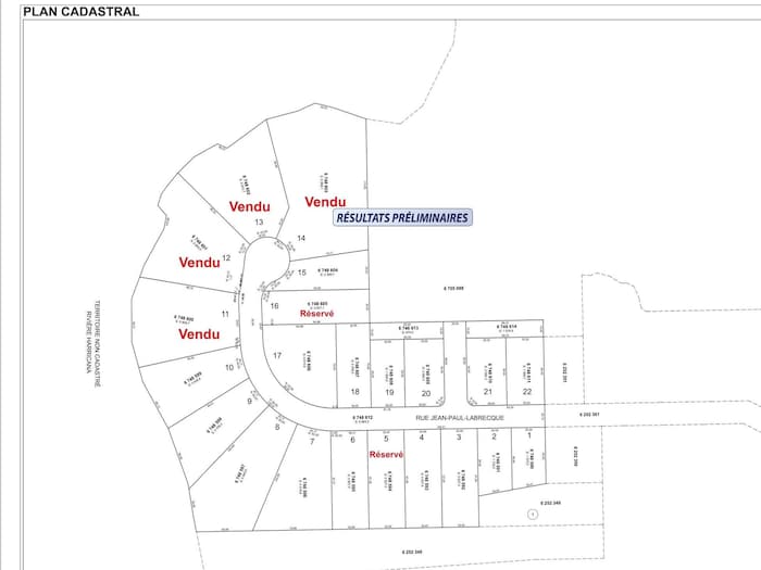 Le plan cadastral du Groupe Altura montrant deux terrains réservés et quatre terrains vendus.