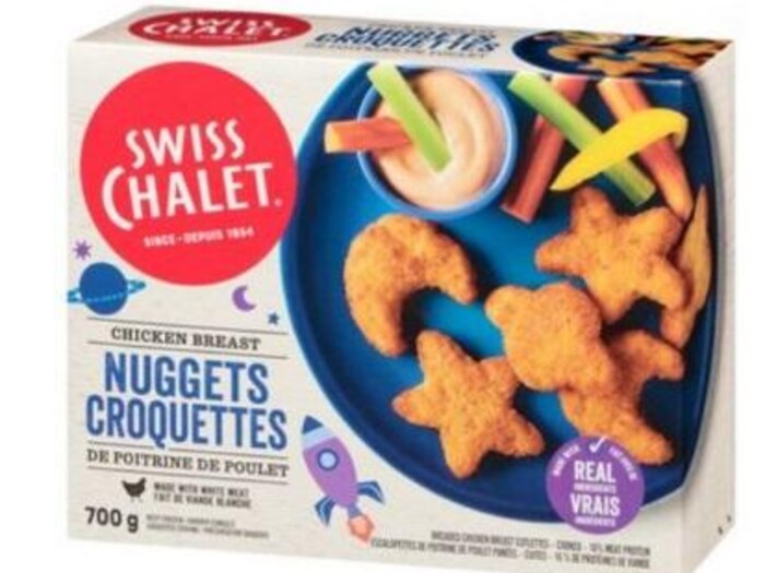 Une boîte de croquettes de poulet.