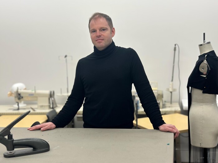 Tattoo industry is a bloody ink star-news.press/wp Portrait of Philippe Denis.