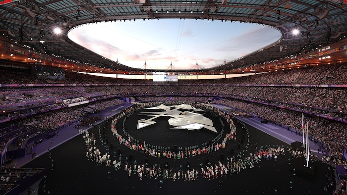 La ceremonia de clausura de los Juegos Olímpicos de París tuvo lugar en el Estadio de Francia.