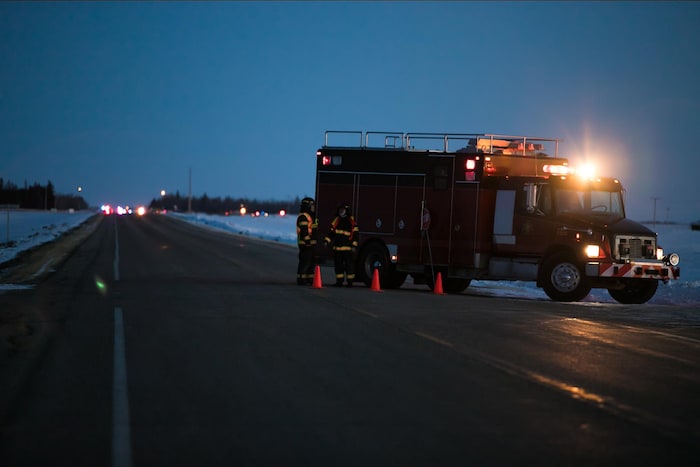 Selon la GRC, un autobus transportant les joueurs des Broncos de Humboldt, une équipe de hockey junior, a fait l'objet d'un accident de la route mortel au sud de Nipawin, en Saskatchewan.