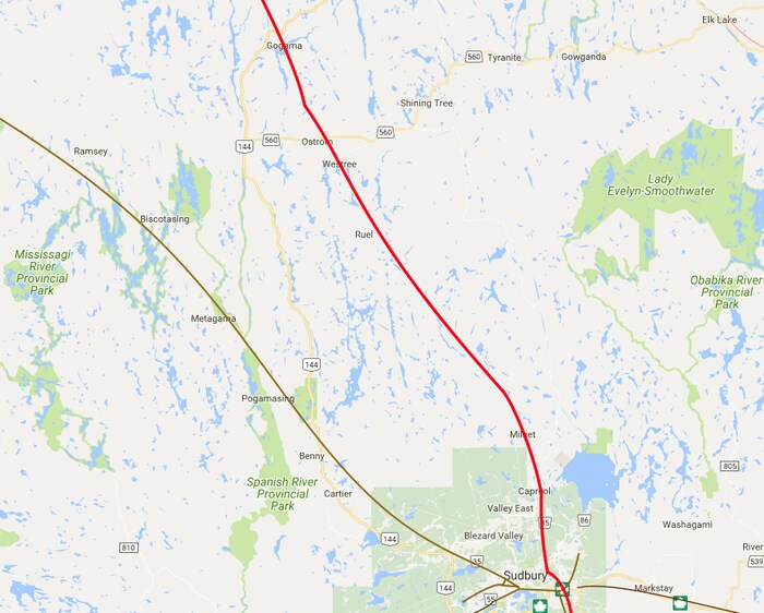 Une voie ferrée brisée force l’arrêt d’un train Via à Gogama en Ontario