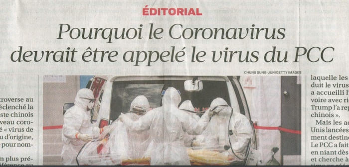 L'éditorial du journal titré « Pourquoi le Coronavirus devrait être appelé le virus du PCC » avec une photo de travailleurs de la santé en combinaison de protection. 