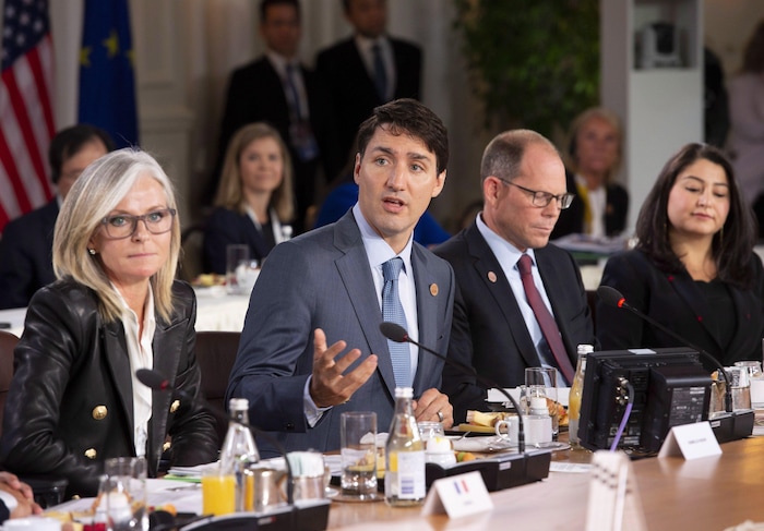 Justin Trudeau prend la parole au déjeuner de travail sur l'égalité des sexes 