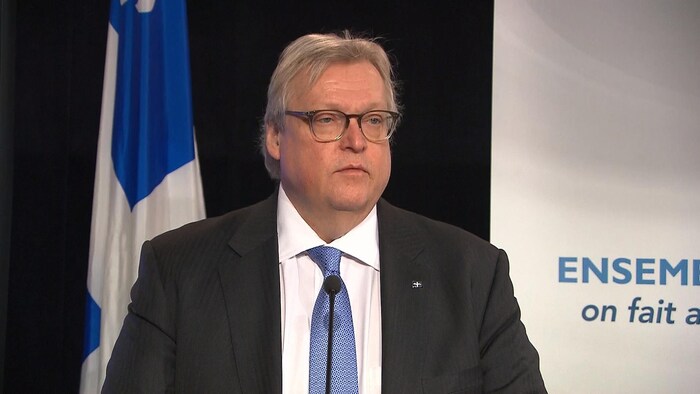 Le ministre de la Santé, Gaétan Barrette.