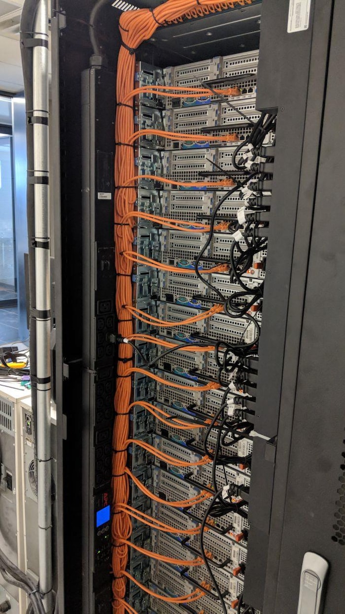 Des dizaines d'emplois promis à dans un centre de données