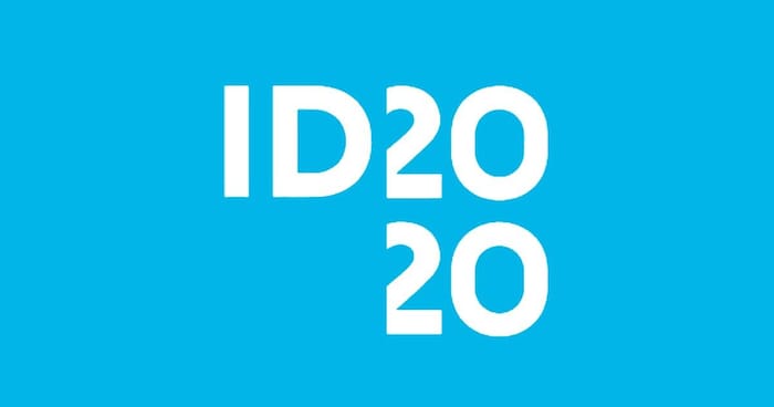Le logo de l'initiative ID 2020. Il s'agit simplement de ces lettres et chiffres sur un fond bleu.