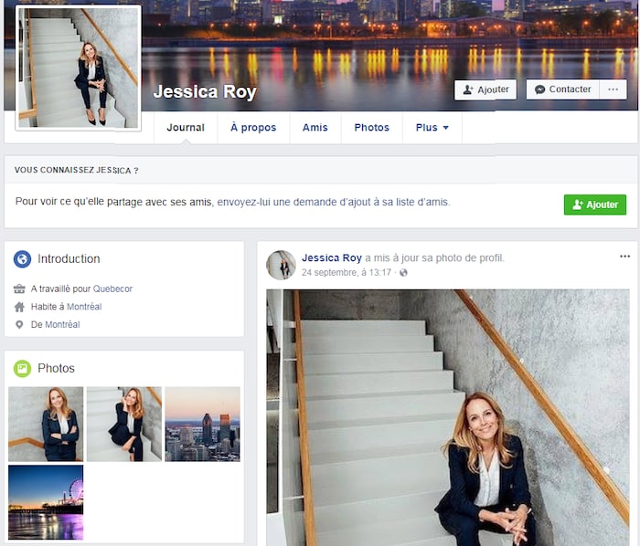 Dans le faux profil, on voit une photo d'une femme assise sur des marches. Le profil indique qu'elle travaille pour Québecor.