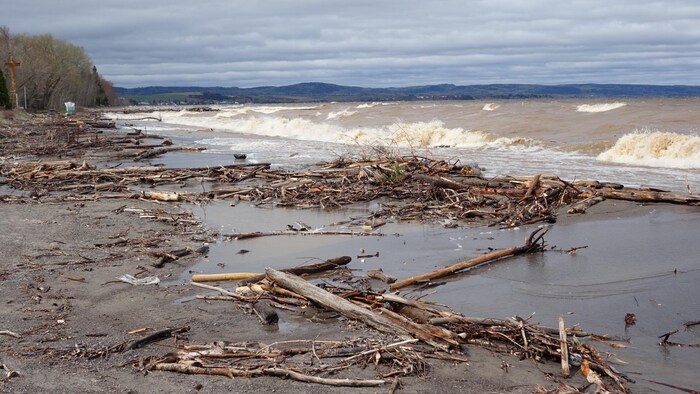 La Crue Exceptionnelle Du Lac Saint-Jean En Images | Inondations ...