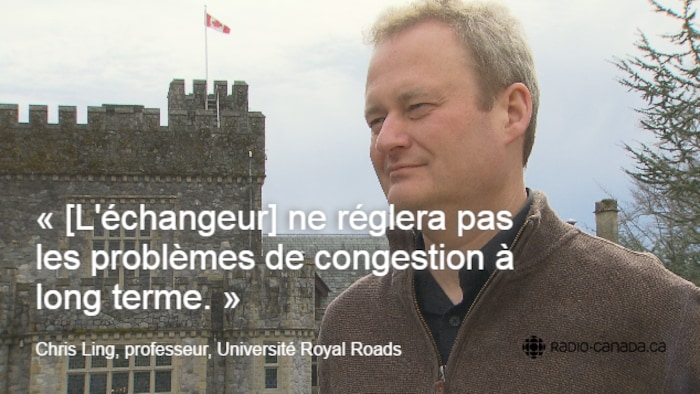 Le professeur de l'Université Royal Roads, dans l'île de Vancouver, ne croit pas qu'un échangeur va régler les problèmes de circulation à long terme. 
