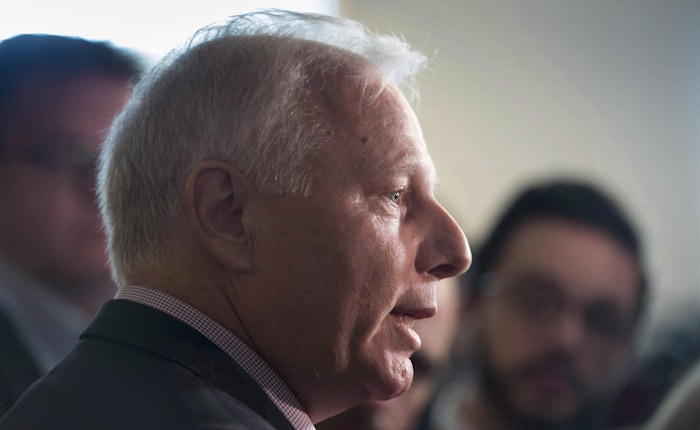 Jean-François Lisée doit affronter les militants de son parti dans le cadre d'un premier vote de confiance.