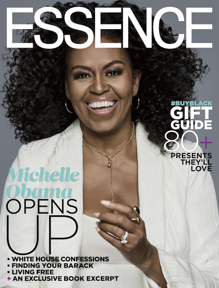 Michelle Obama s'affiche les cheveux au naturel dans l'édition de décembre 2018 du magazine Essence.