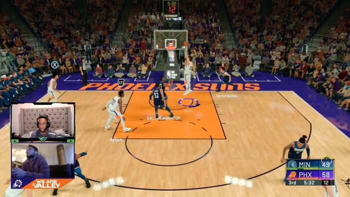 Capture d'écran du jeu NBA 2K20 lors d'une diffusion en direct sur Twitch.