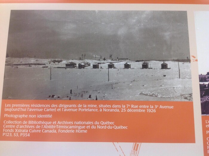 Les premières résidences des dirigeants de la mine Horne à Noranda, 25 décembre 1926.
