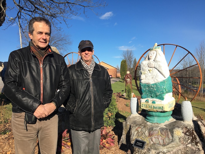 SainteHedwidge inaugure son Sentier des Artistes RadioCanada