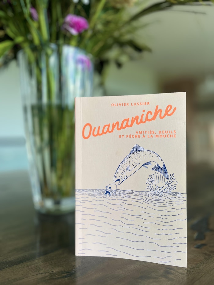 Le livre « Ouananiche », de l'auteur sherbrookois Olivier Lussier. 