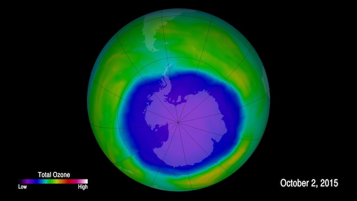 La couche d'ozone au-dessus de l'Antarctique en 2015
