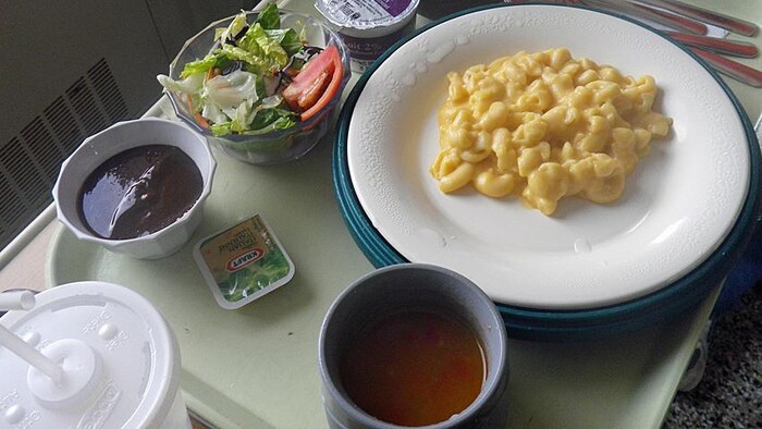 Un repas d'hôpital
