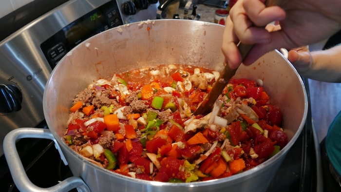 Vos meilleures recettes franco-manitobaines : la sauce à spaghetti au ...