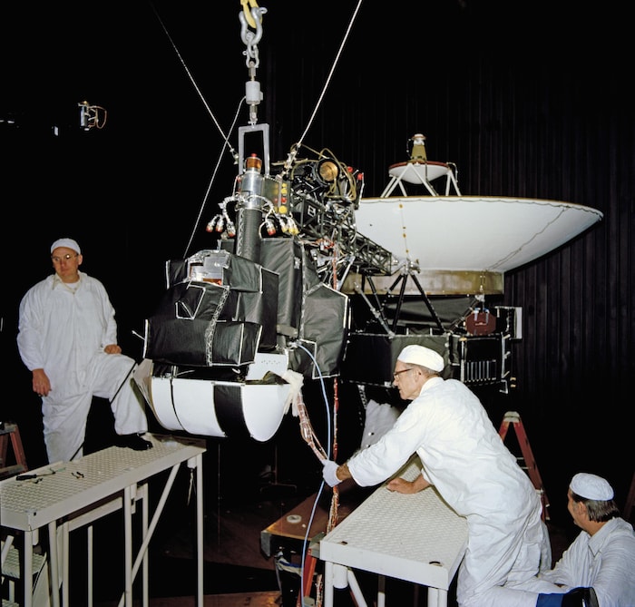 La sonde Voyager, testée dans les laboratoires de la NASA en Californie