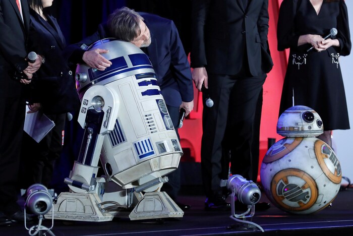 Mark Hamill, alias Luke Skywalker, et le robot R2-D2