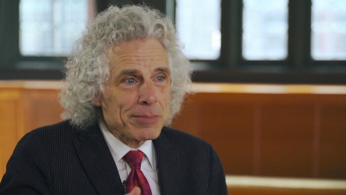 Steven Pinker lors de l'entrevue avec Alain Crevier.