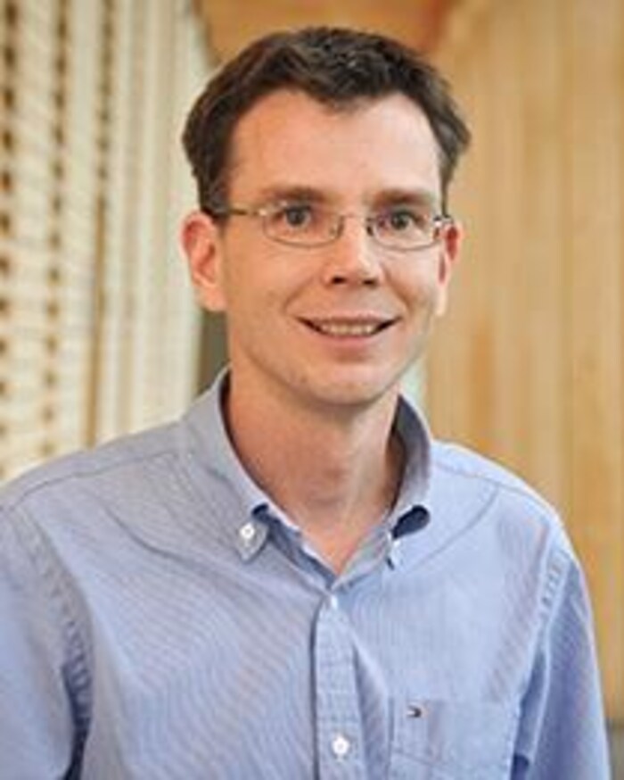Le directeur du Groupe de recherche en eau souterraine (GRES) de l'Université du Québec en Abitibi-Témiscamingue, Vincent Cloutier.