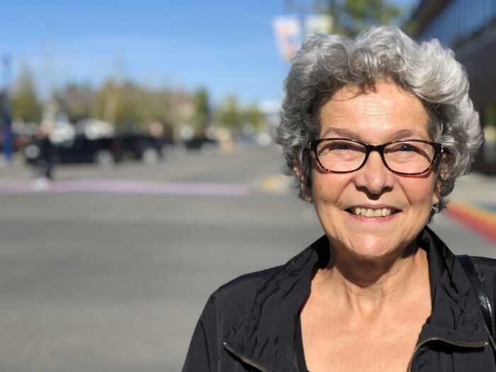 Jeanne Beaudoin au centre-ville de Whitehorse