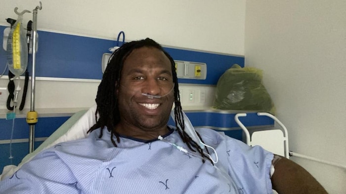 Georges Laraque atteint de la COVID-19 | Radio-Canada