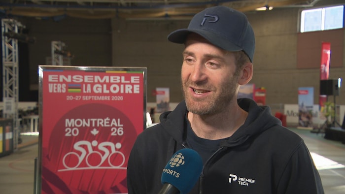Hugo Houle répond aux questions de Radio-Canada.