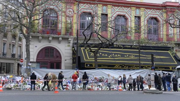 Le 13 novembre 2015, le Bataclan après l'attentat terroriste.