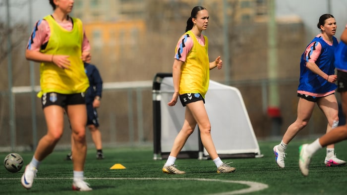 Une joueuse de soccer