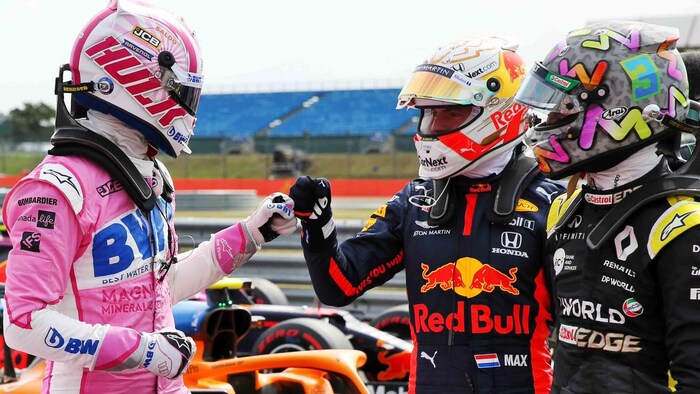 Il est félicité par Max Verstappen et Daniel Ricciardo à Silverstone.
