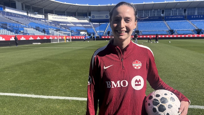 Joueuse de l'équipe nationale de soccer.