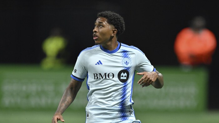 CF Montréal : Marshall-Rutty dénonce des remarques racistes sur les ...