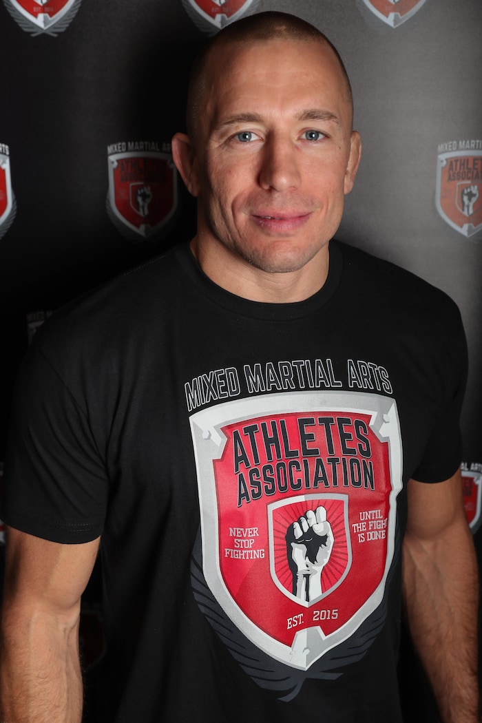 StPierre et l'UFC recevoir 100 des coups, mais ne toucher