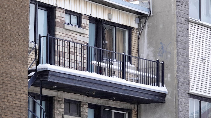 Photo d'un balcon.