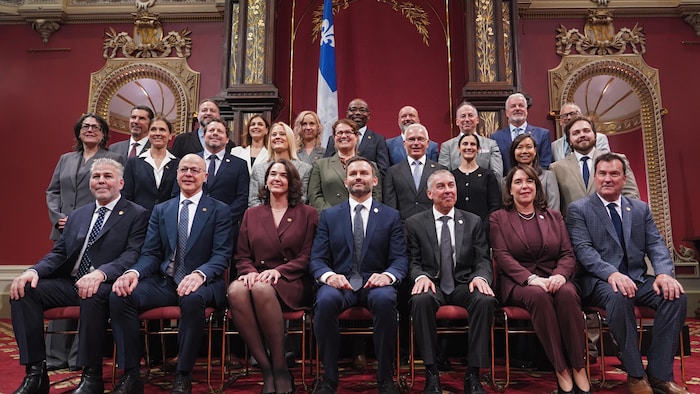Le nouveau Conseil des ministres.