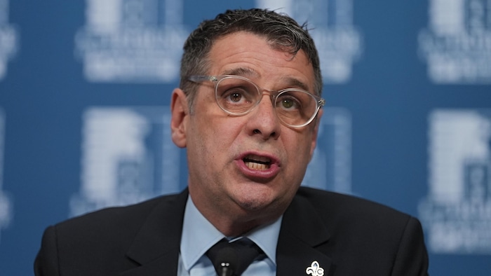 Éric Duhaime en gros plan. 