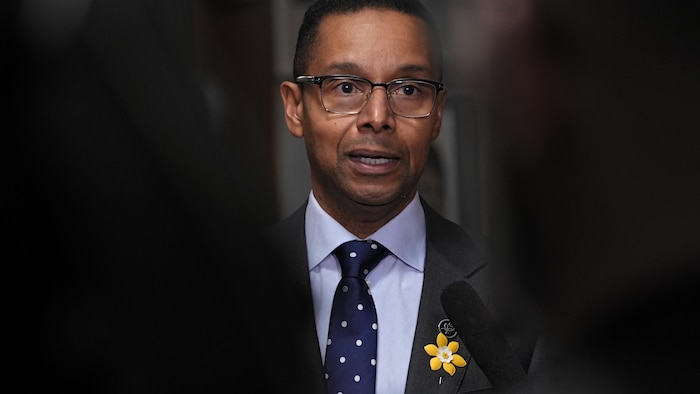 Le ministre des Services sociaux, Lionel Carmant