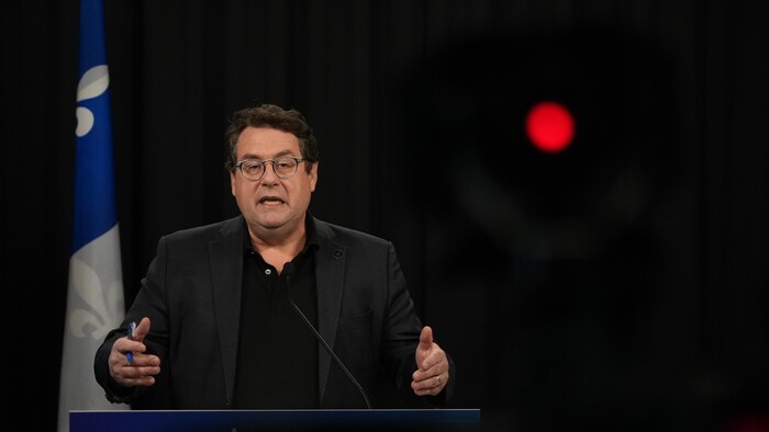 Bernard Drainville.