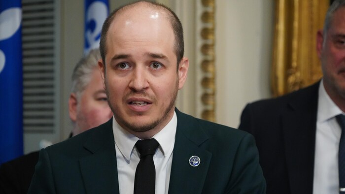 Alexandre Leduc en conférence de presse.