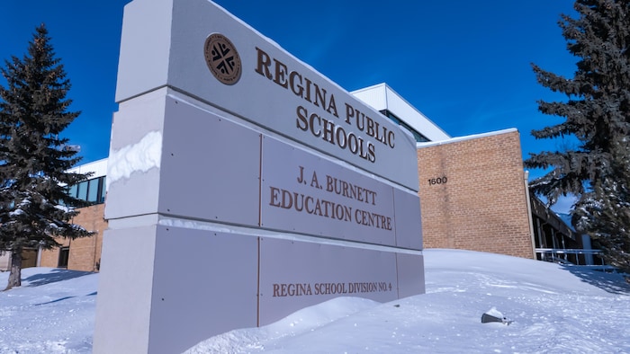 Les bureaux l'administration des écoles publiques de Regina, en Saskatchewan
