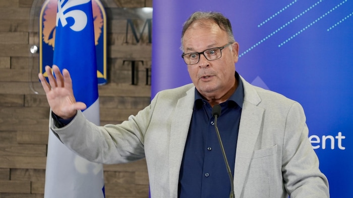 Serge Pelletier.