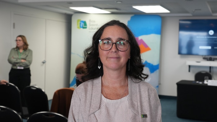 Portrait de la directrice générale du Collectif régional de développement du Bas-Saint-Laurent, Mélodie Mondor.