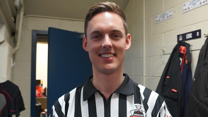 Nicolas Boivin en uniforme.