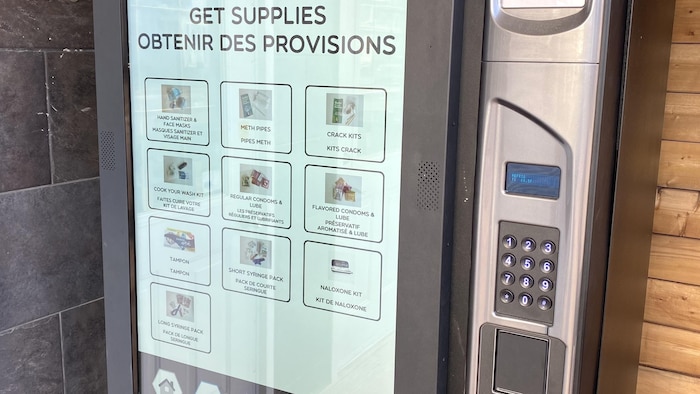 Une machine distributrice.