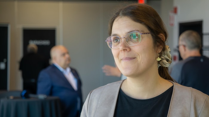 Véronique Clapperton.