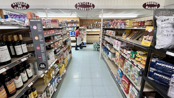 Le Marché Macpès d'Esprit-Saint.