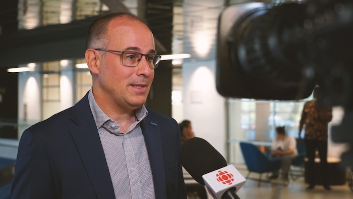 François Deschênes.